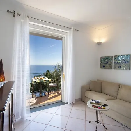 - Casa Luci